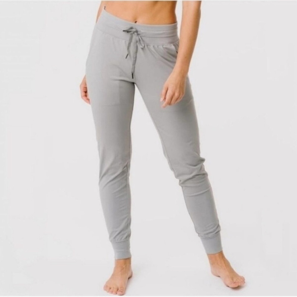 Women's Light Gray Jogger Pants - Pull-On Lounge Joggers